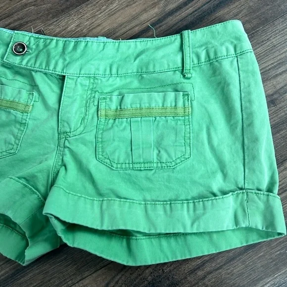 Roxy | 9 | Shorts - Picture 3 of 8